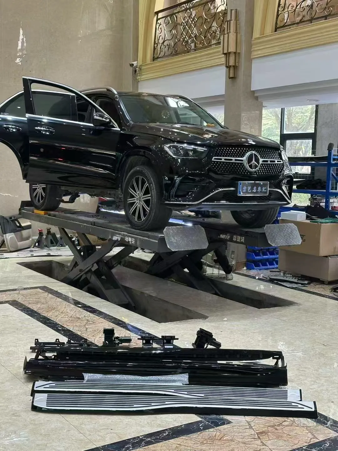 GLE Electric Running Boards