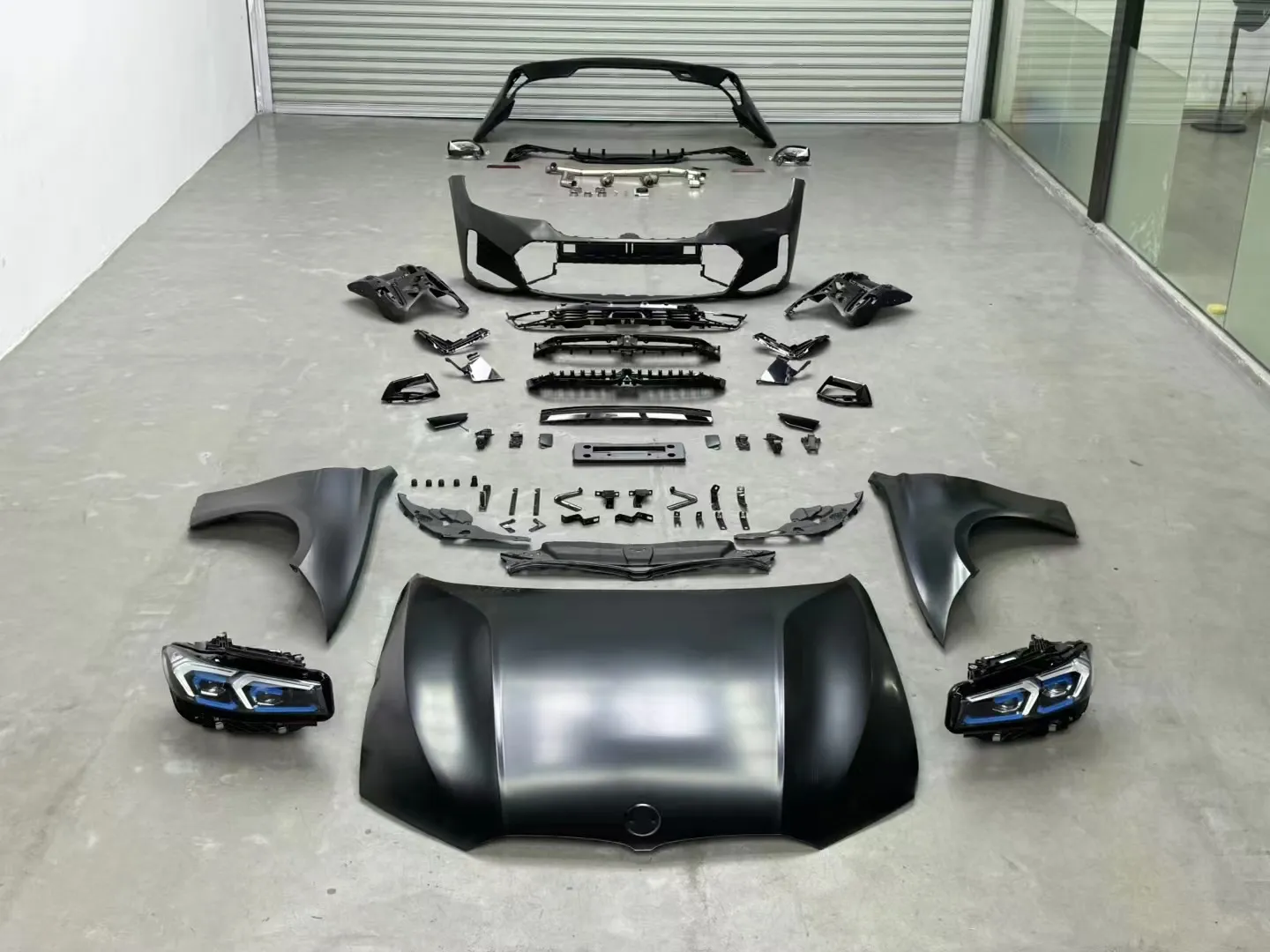 Compatible with 2013–2019 BMW 3 Series (F30_F35) Old-to-New 2026 G20_G28 Sport Body Kit