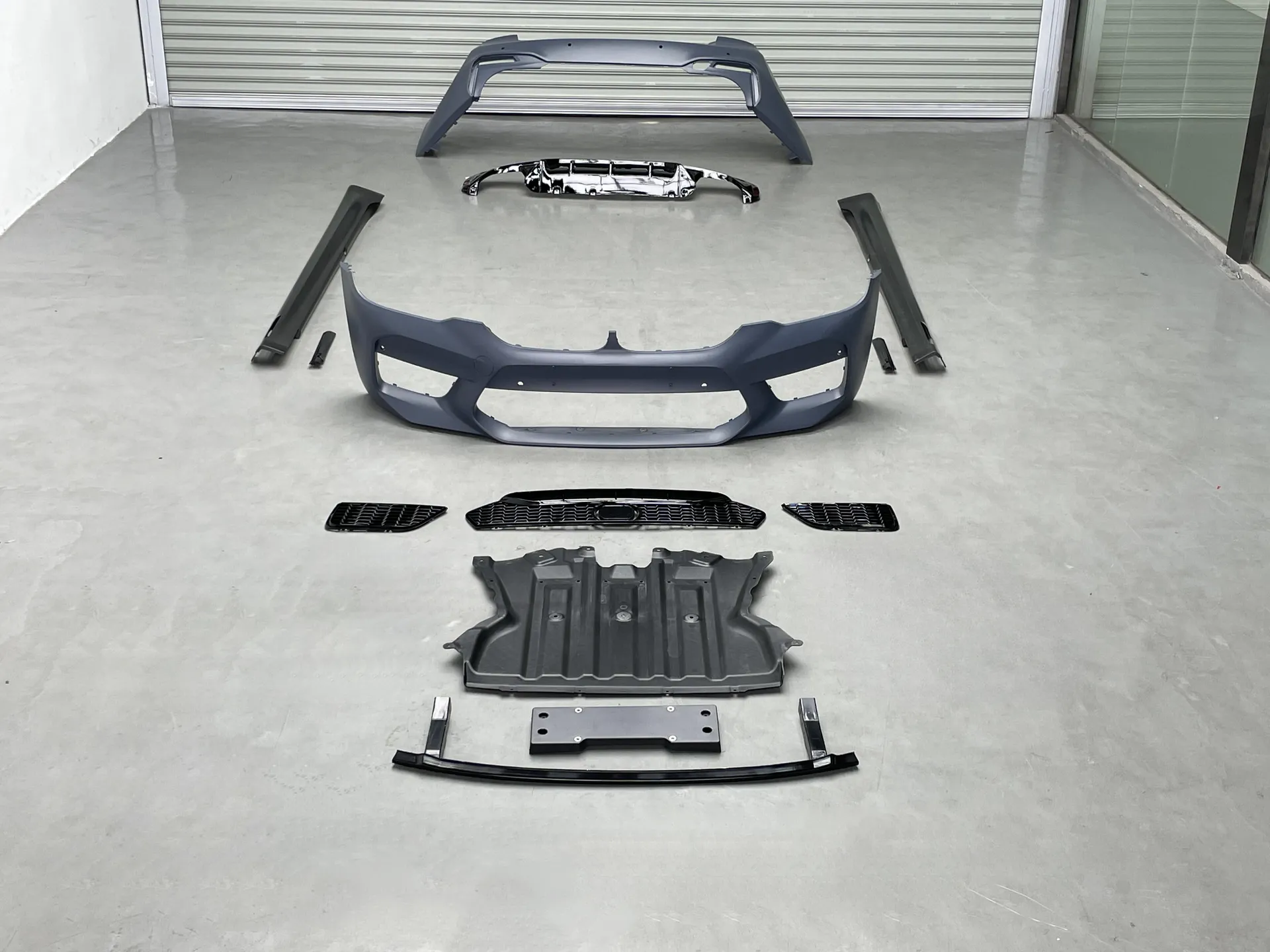 Fits 2018–2020 BMW 5 Series (G30/G38 pre-facelift) for 2020 M5 style body kit conversion