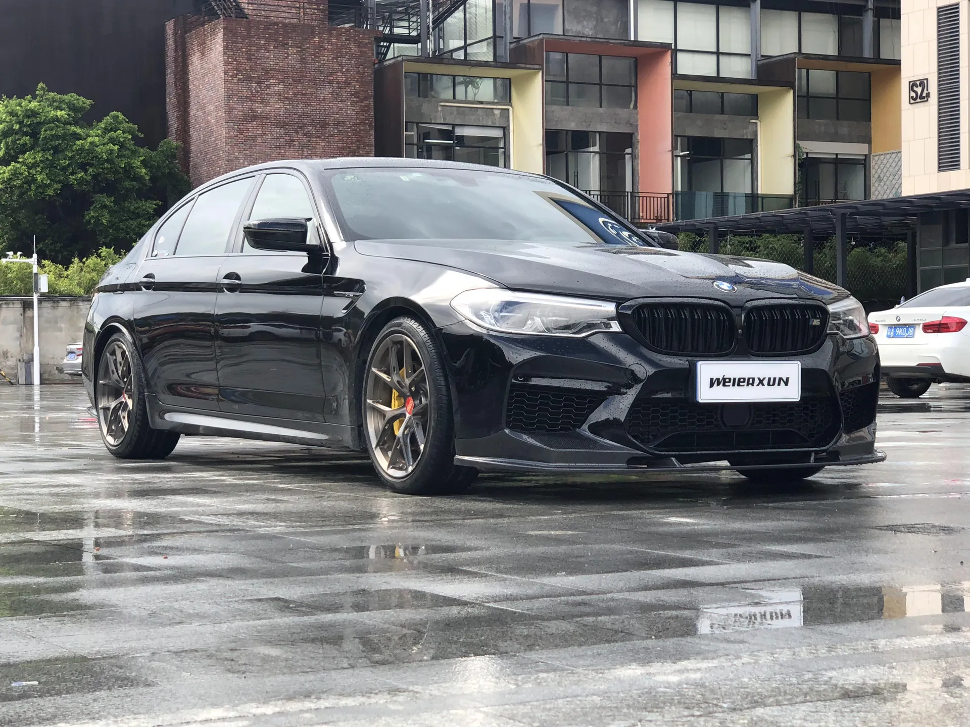 G30 M5 Carbon Fiber Front Lip Installation Reference