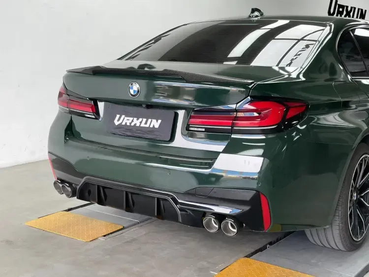 This is the installation rendering of the new rear bumper.