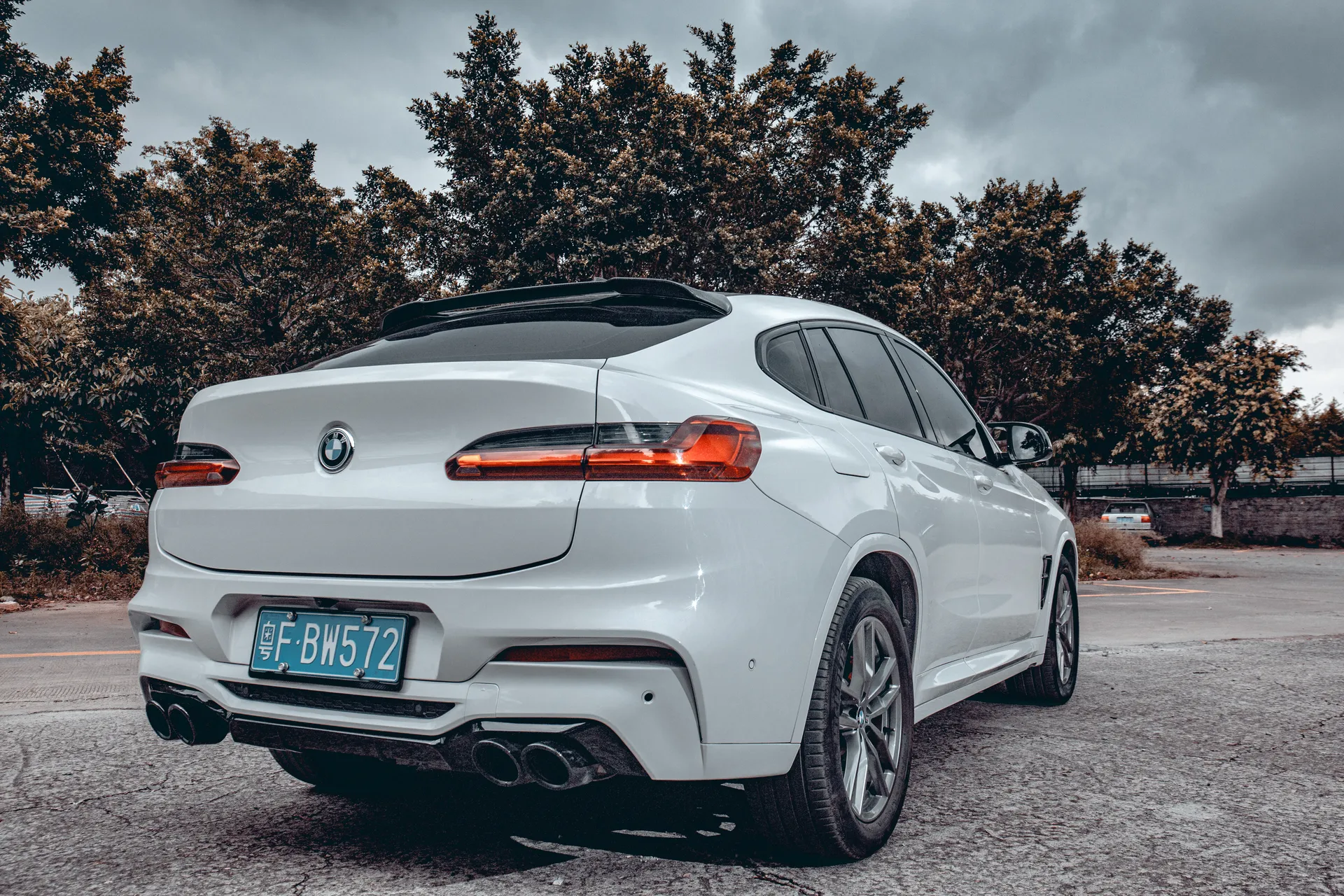 G02 Upgraded to X4M Body Kit – Rear Effect