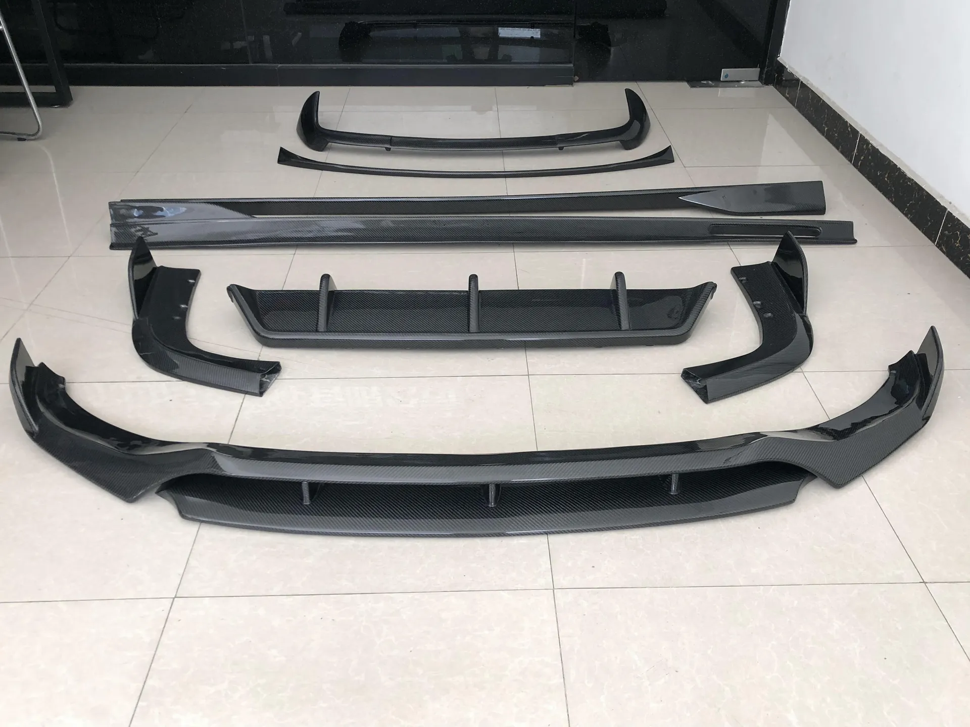 For 2019–2022 BMW X5 (G05/G18) X5 Black Knight Body Kit – Carbon Fiber Edition